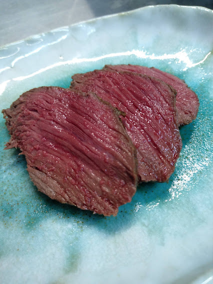 鹿肉料理／鹿内もも肉のロースト～Sakura-Ju船頭鹿肉キッチン掲載中！～（ジビエ）